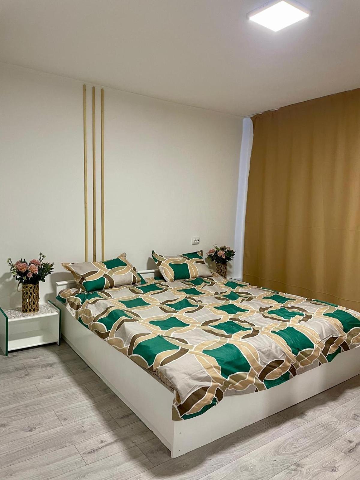 Appartement Apartament House Sasca à Oradea Extérieur photo